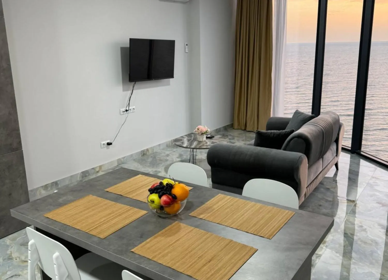 Tropical Garden Apartments Batumi